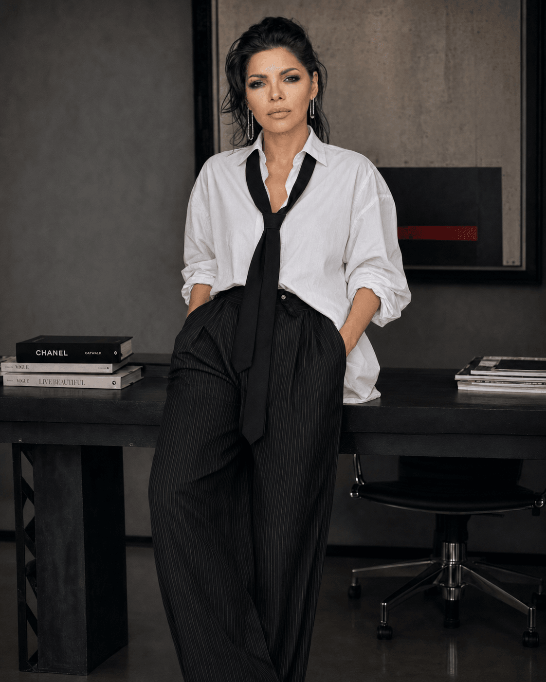 Aura Anghel, consultant de imagine, în studio